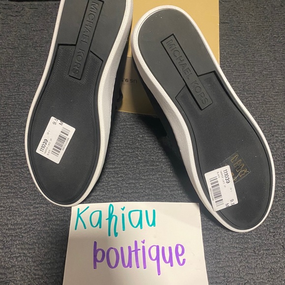 Michael Kors • Harper Lace Up • Women’s 9.5 - Picture 6 of 7